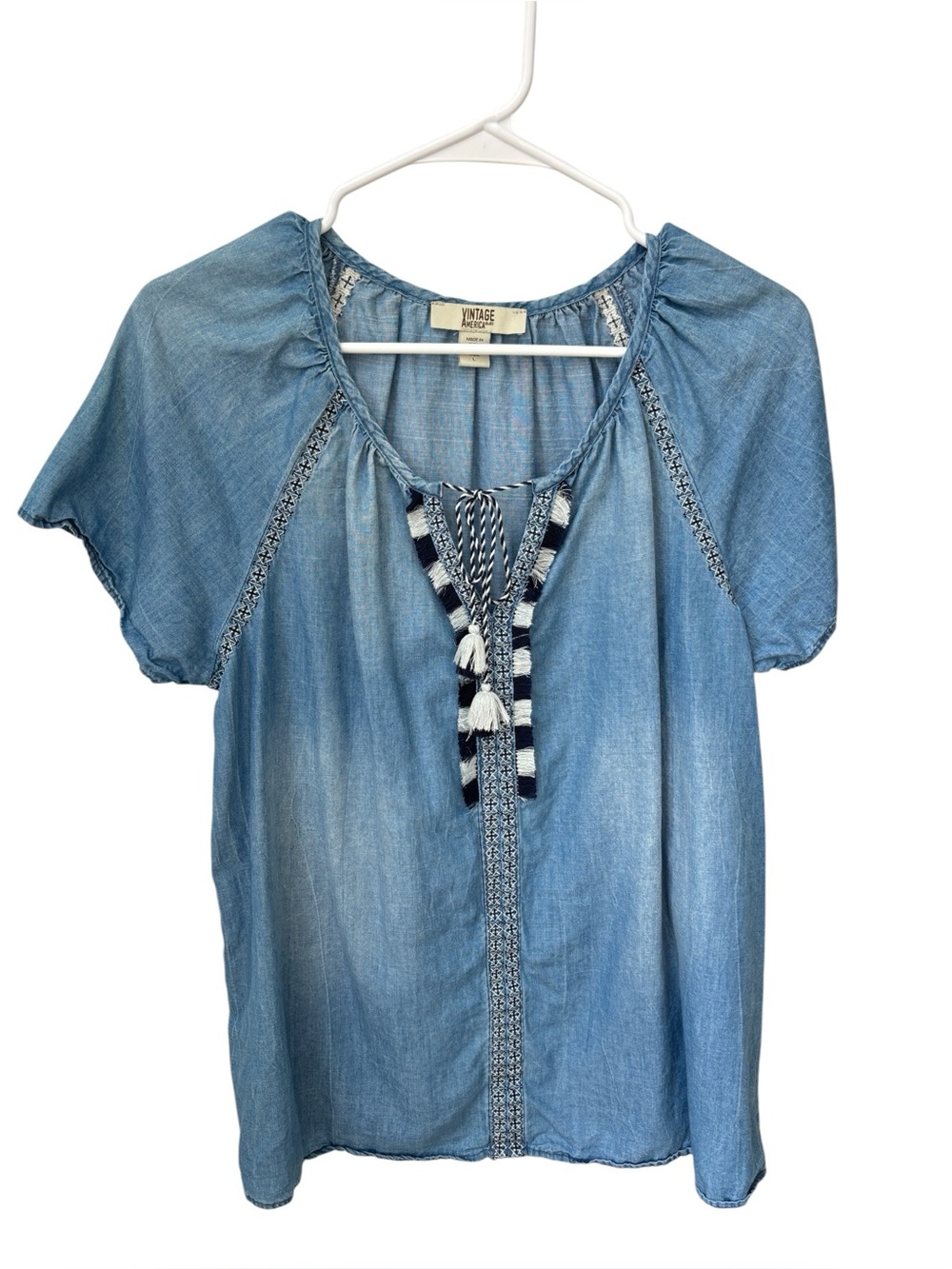 Vintage America Blues Embroidered Chambray Top Women’s Large Western Boho